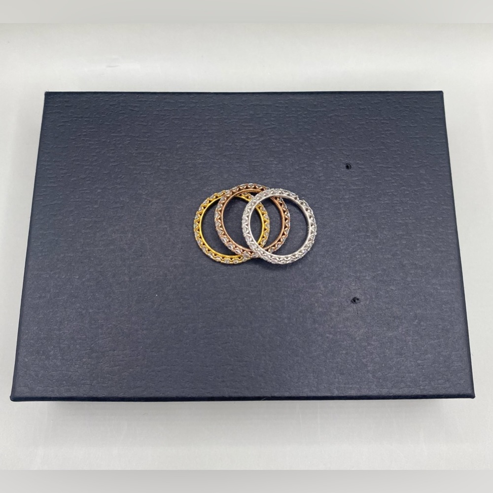 💎Guess Tricolor Rhinestone Ring Set - Picture 2 of 3